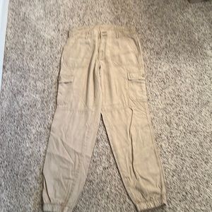 American Eagle joggers size 8 Long. Inseam 29 1/2” Tall